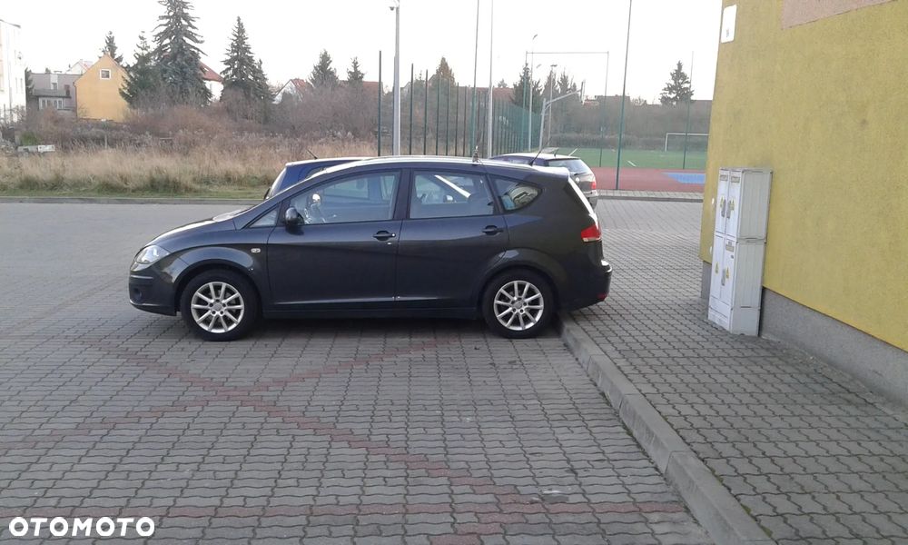 Seat Altea XL 1.6 Stylance - 3