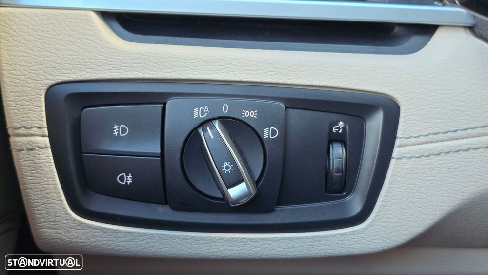BMW X1 25 e xDrive - 11