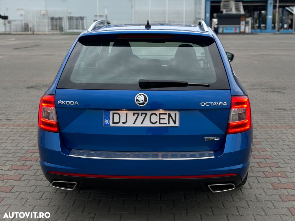 Skoda Octavia Combi 2.0 TDI RS - 7