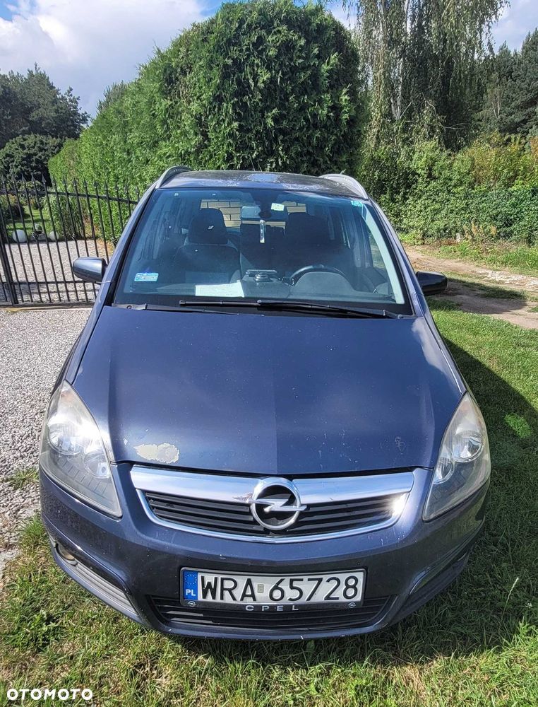 Opel Zafira - 2