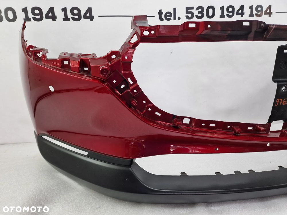 MAZDA CX-30 CX30 19- ZDERZAK PRZEDNI PRZÓD NA 4X PDC , KOLOR BORDO METALIK , NR DGH9-50031 , NR AUKCJI NZ976 - 9