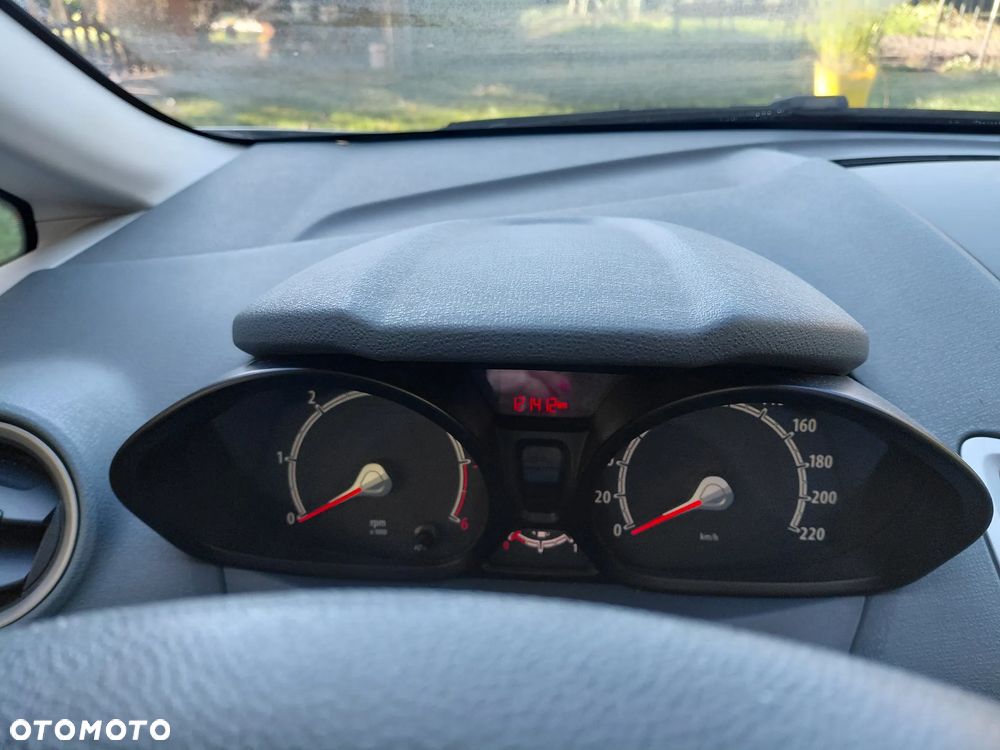 Ford Fiesta 1.4 TDCI - 17
