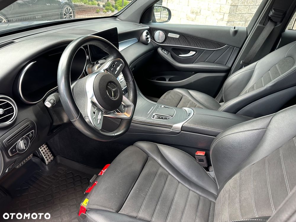 Mercedes-Benz GLC - 9