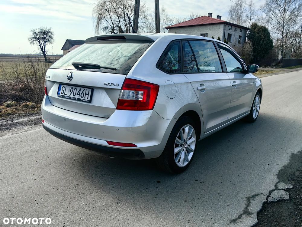 Skoda RAPID Spb 1.2 TSI Style Plus - 5