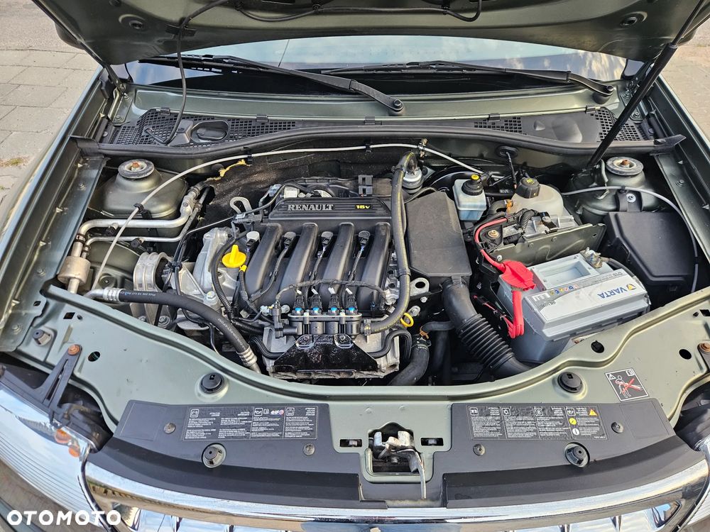 Dacia Duster 1.6 16V 4x2 Destination - 27
