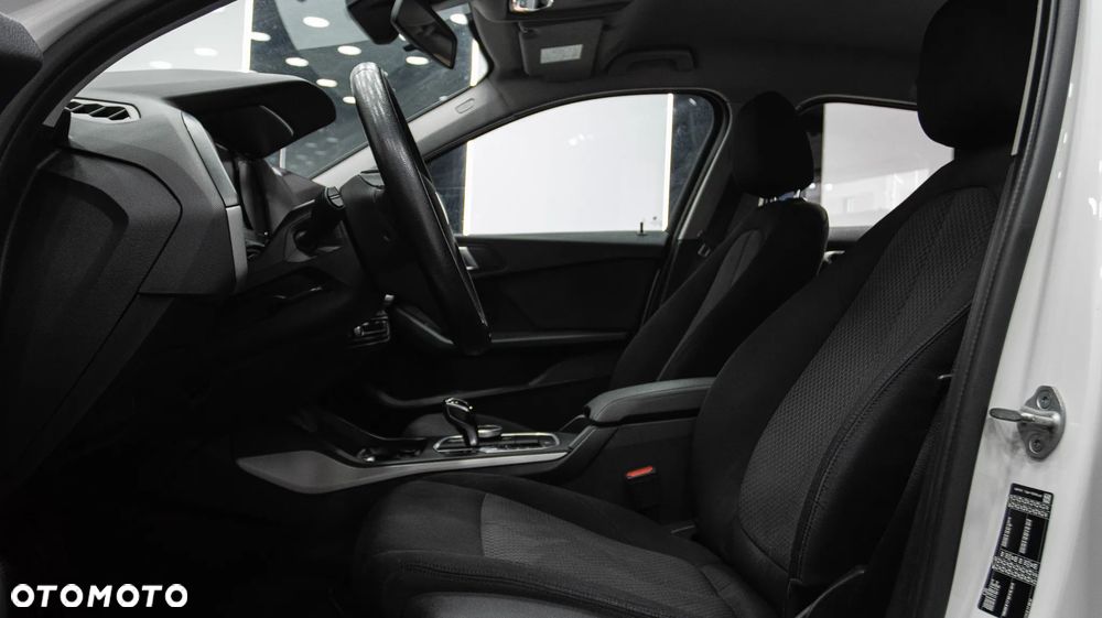 BMW Seria 1 118i Advantage - 13