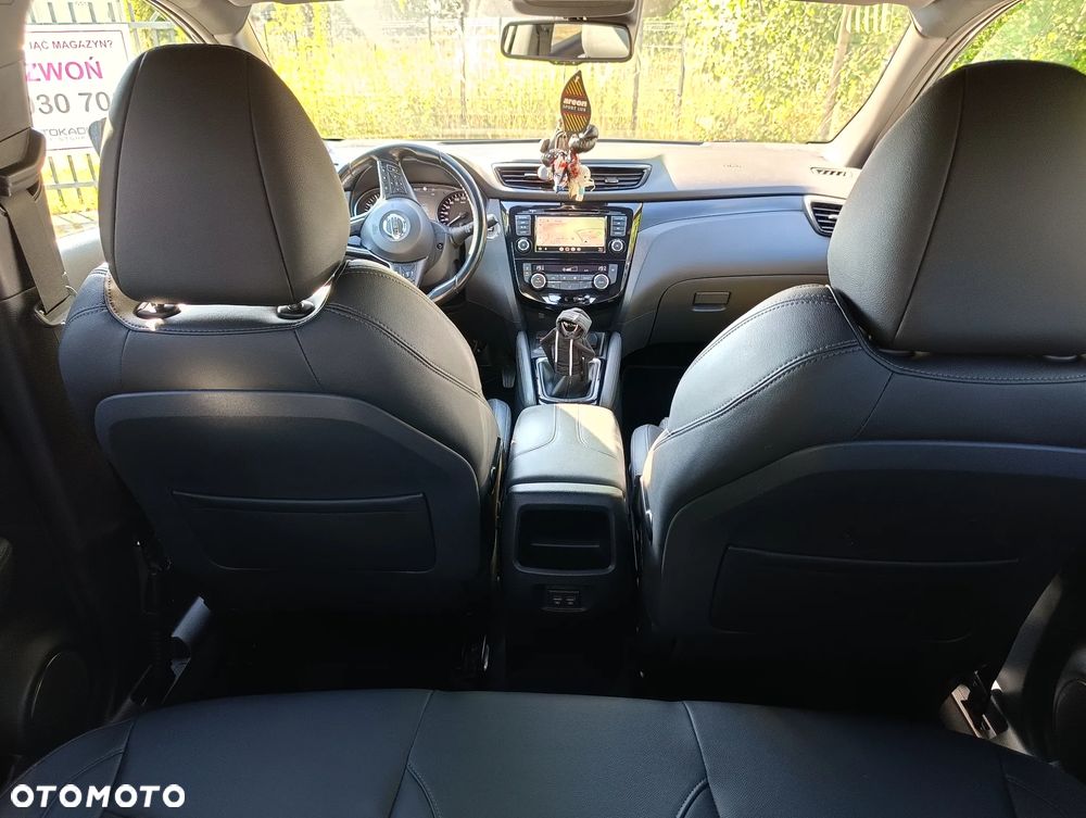 Nissan Qashqai 1.3 DIG-T N-CONNECTA - 1