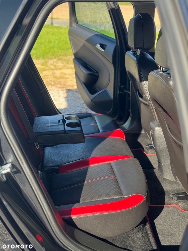 Opel Astra 2.0 BiTurbo CDTI DPF ecoFLEX SportsTourer St - 19