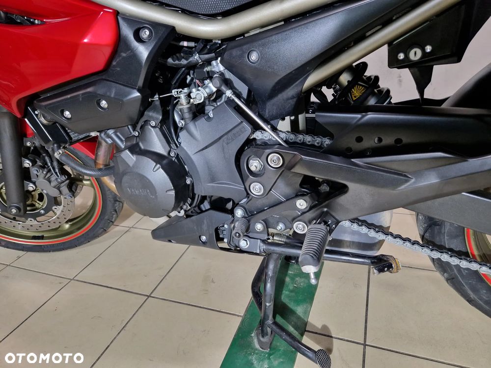 Yamaha XJ - 22