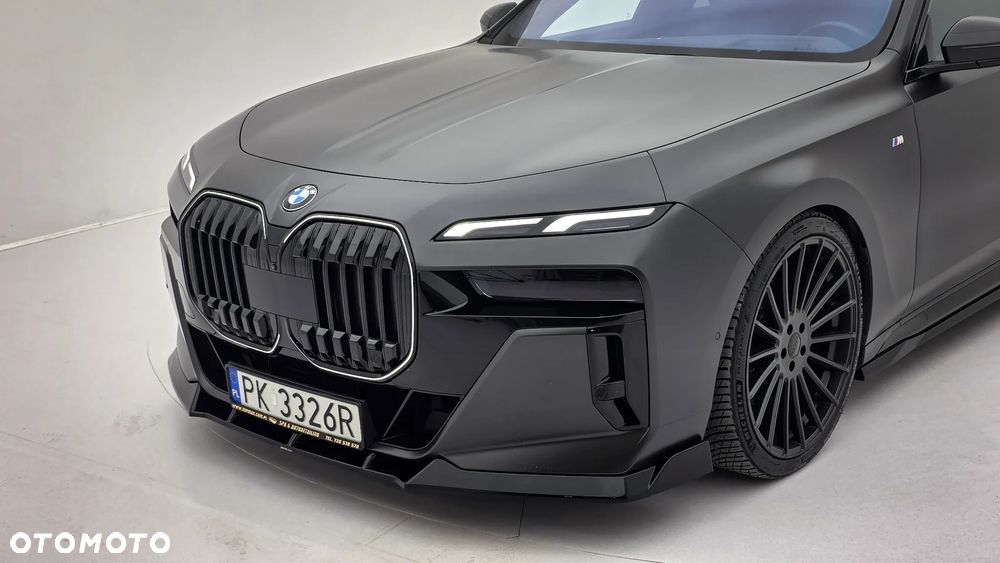 BMW Seria 7 740Ld xDrive sport - 29