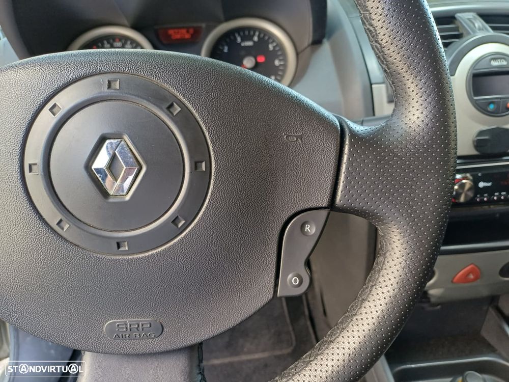 Renault Mégane Break 1.5 dCi L Dynamique - 26