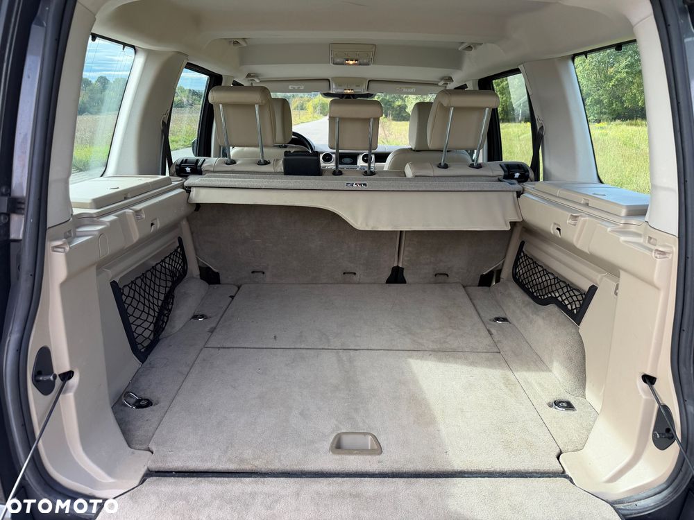 Land Rover Discovery - 25