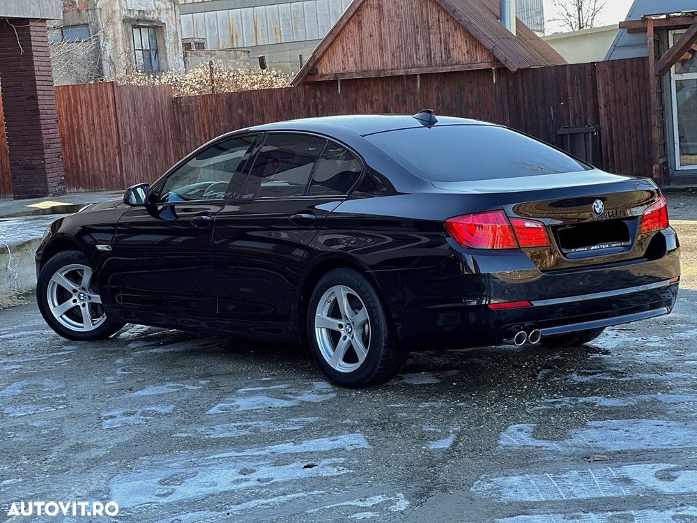 BMW Seria 5 530d Blue Performance Aut. - 4