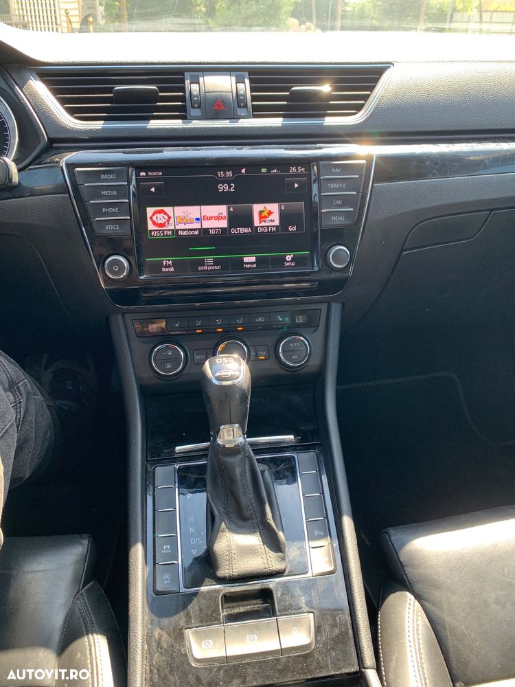 Skoda Superb 2.0 TDI DSG L&K - 17