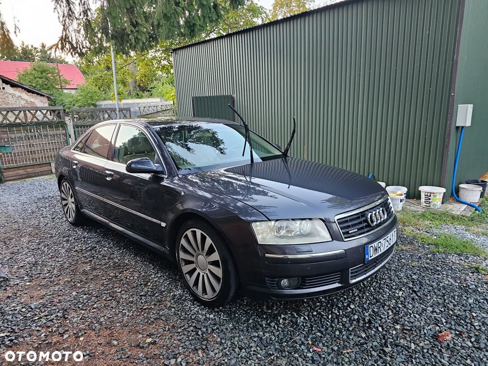 Audi A8 4.2 Quattro - 18