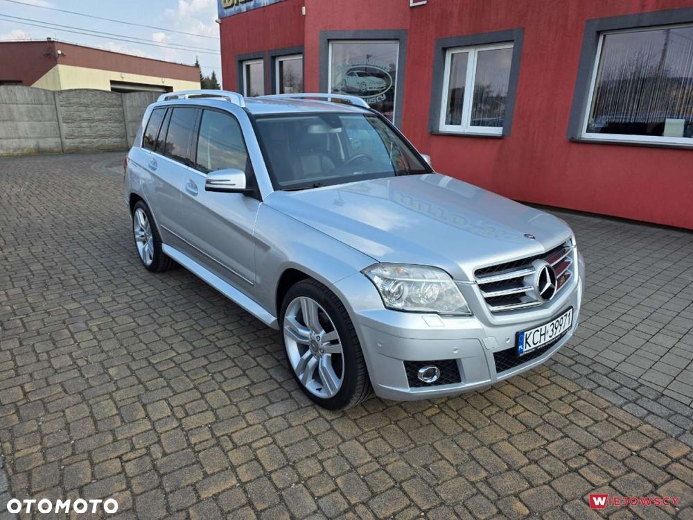 Mercedes-Benz GLK - 2