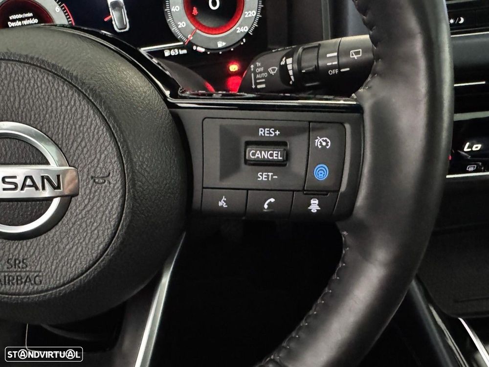 Nissan Qashqai 1.3 DIG-T Tekna+ TT - 27