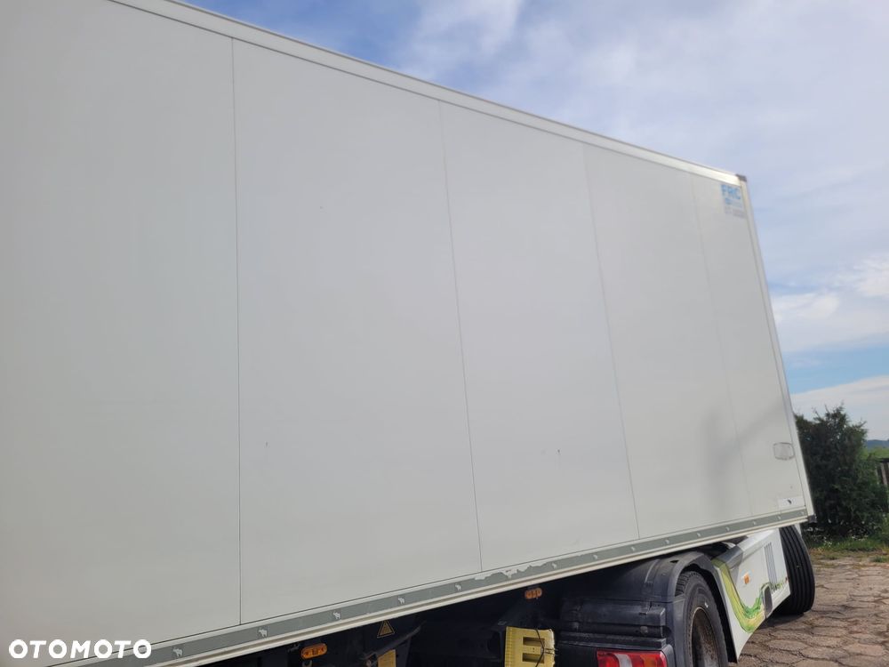 Schmitz Cargobull - 8