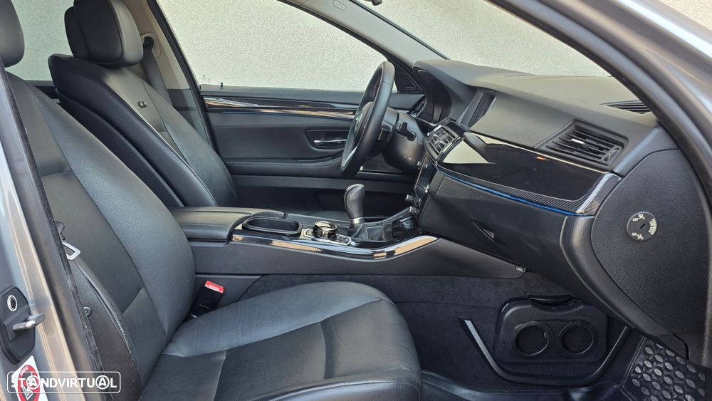 BMW 520 d Pack M - 13