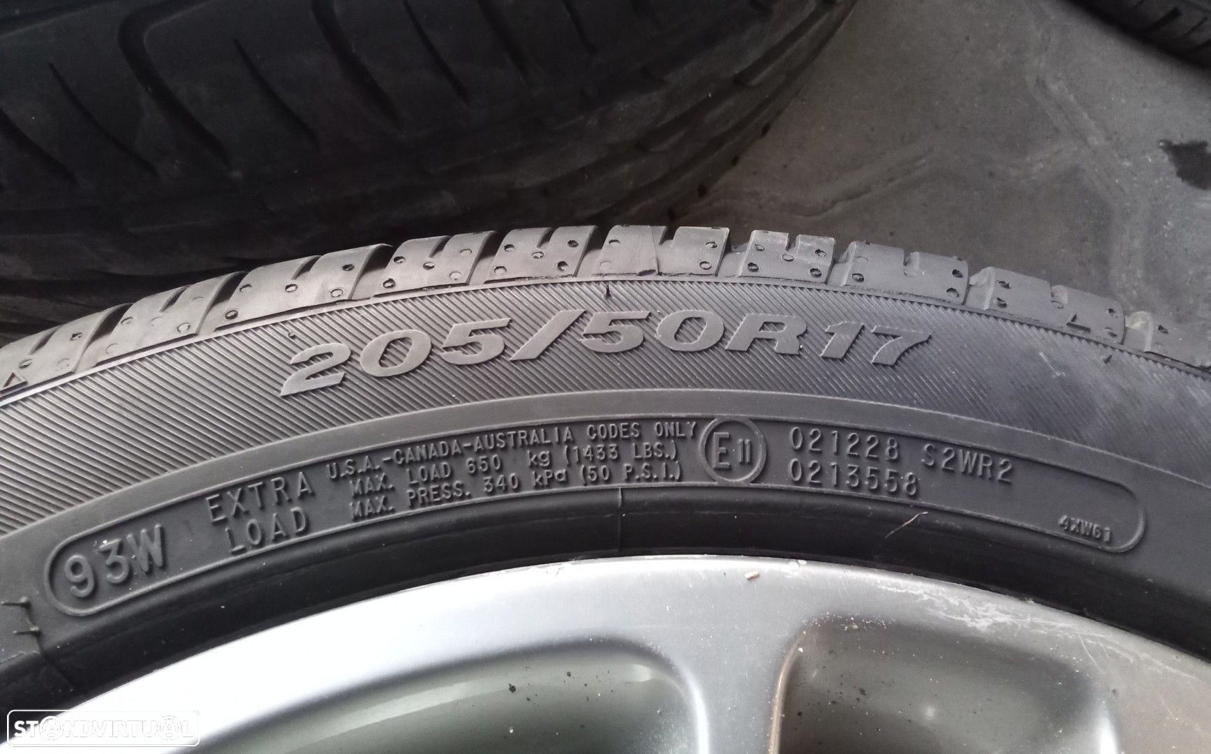 Jantes Volvo R17 com pneus 205/50 furacão 5x108 - 5