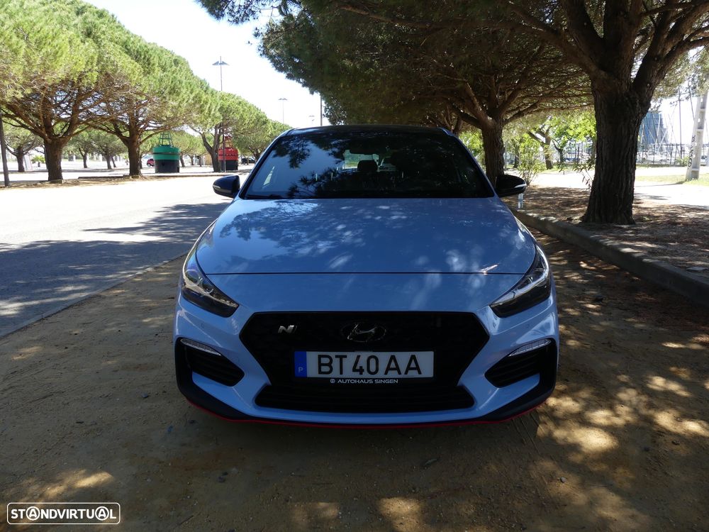 Hyundai i30 N 2.0 T-GDi Performance Pack - 2