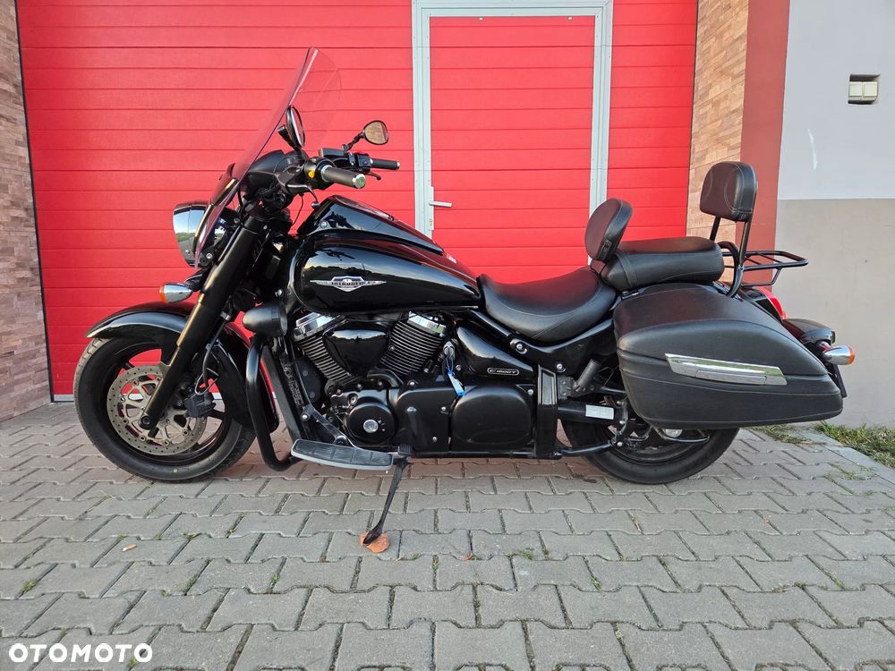 Suzuki Intruder - 4