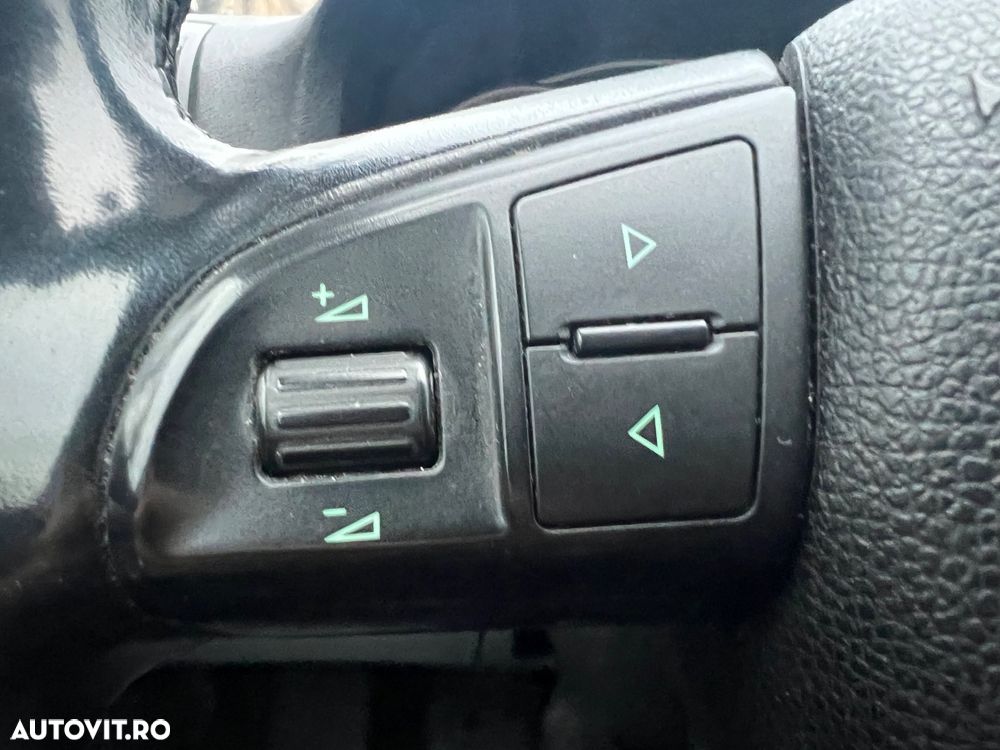 Skoda Octavia Combi 1.6 TDI DPF 4x4 Ambition - 16