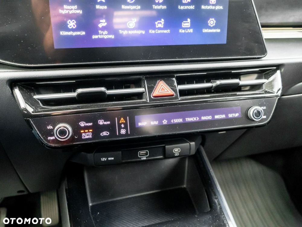 Kia Niro 1.6 GDI Hybrid L - 17