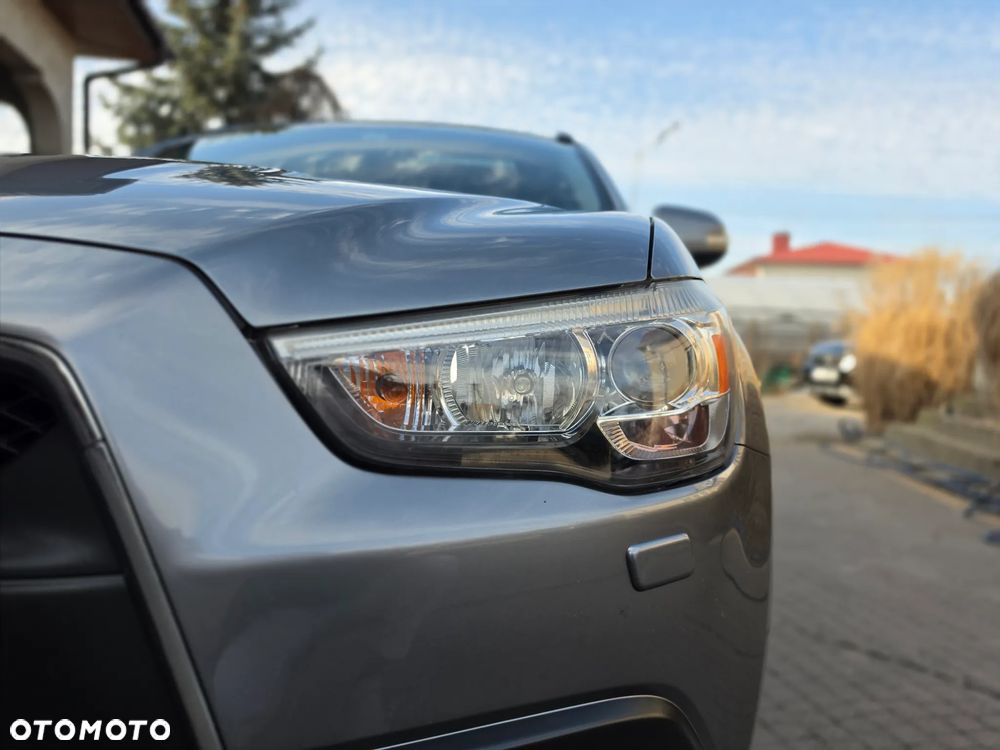 Mitsubishi ASX - 4
