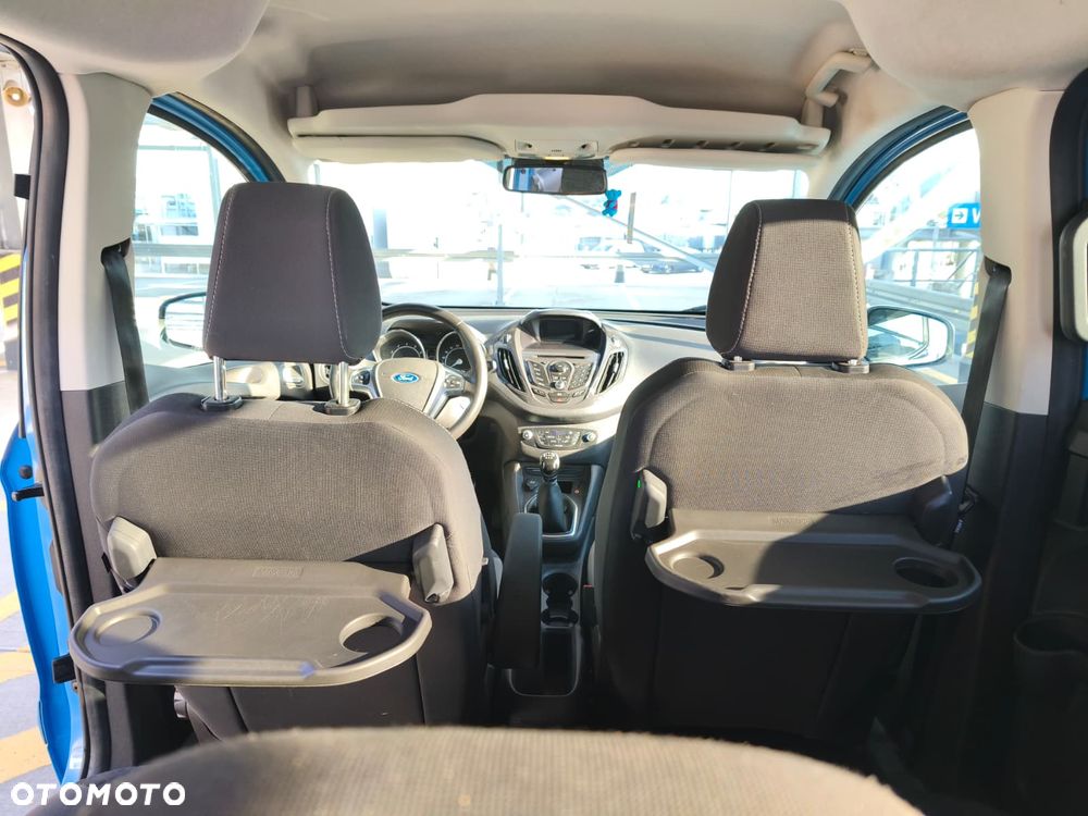 Ford Tourneo Courier 1.0 EcoBoost Titanium - 20