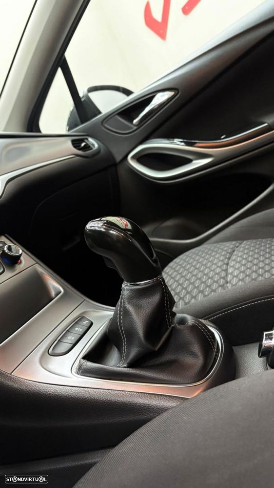 Opel Astra 1.6 CDTI Edition S/S J17 - 14