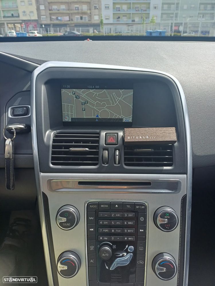 Volvo XC 60 2.0 D4 Volvo Ocean Race - 8
