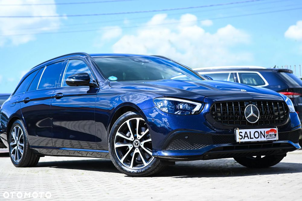 Mercedes-Benz Klasa E 220 d 9G-TRONIC Night Edition - 40