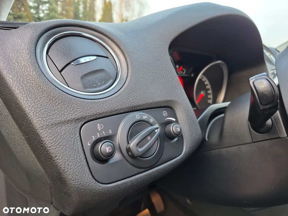 Ford Mondeo 2.0 Ghia Executive - 33