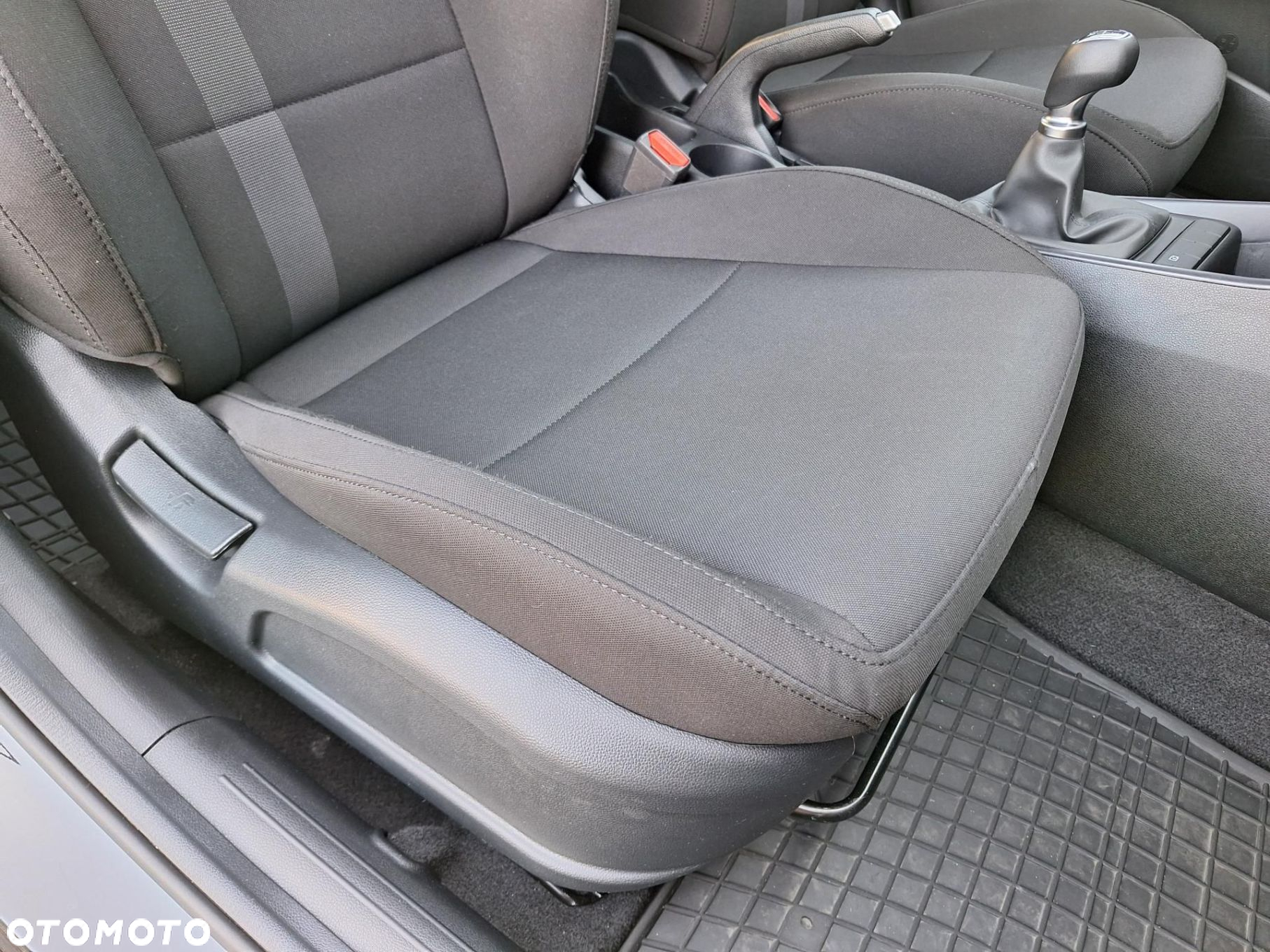 Hyundai i20 1.2 Modern - 13
