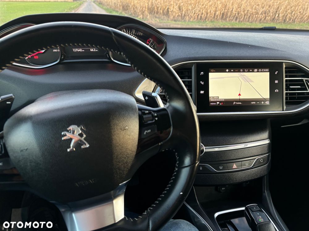 Peugeot 308 - 6