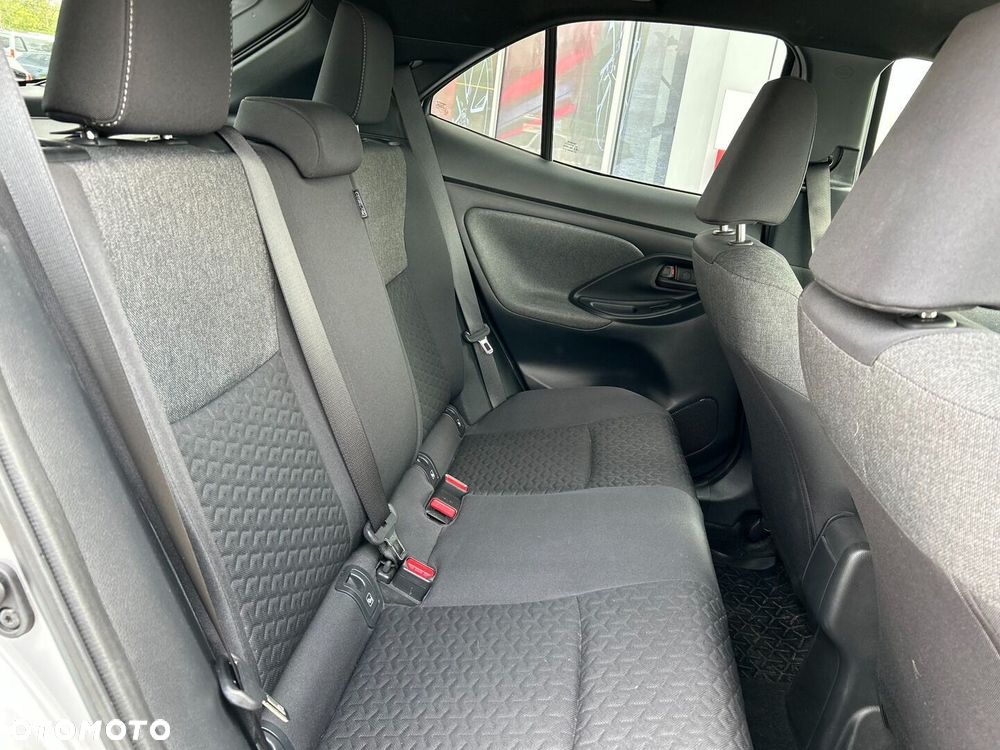 Toyota Yaris Cross Hybrid 1.5 Comfort - 22
