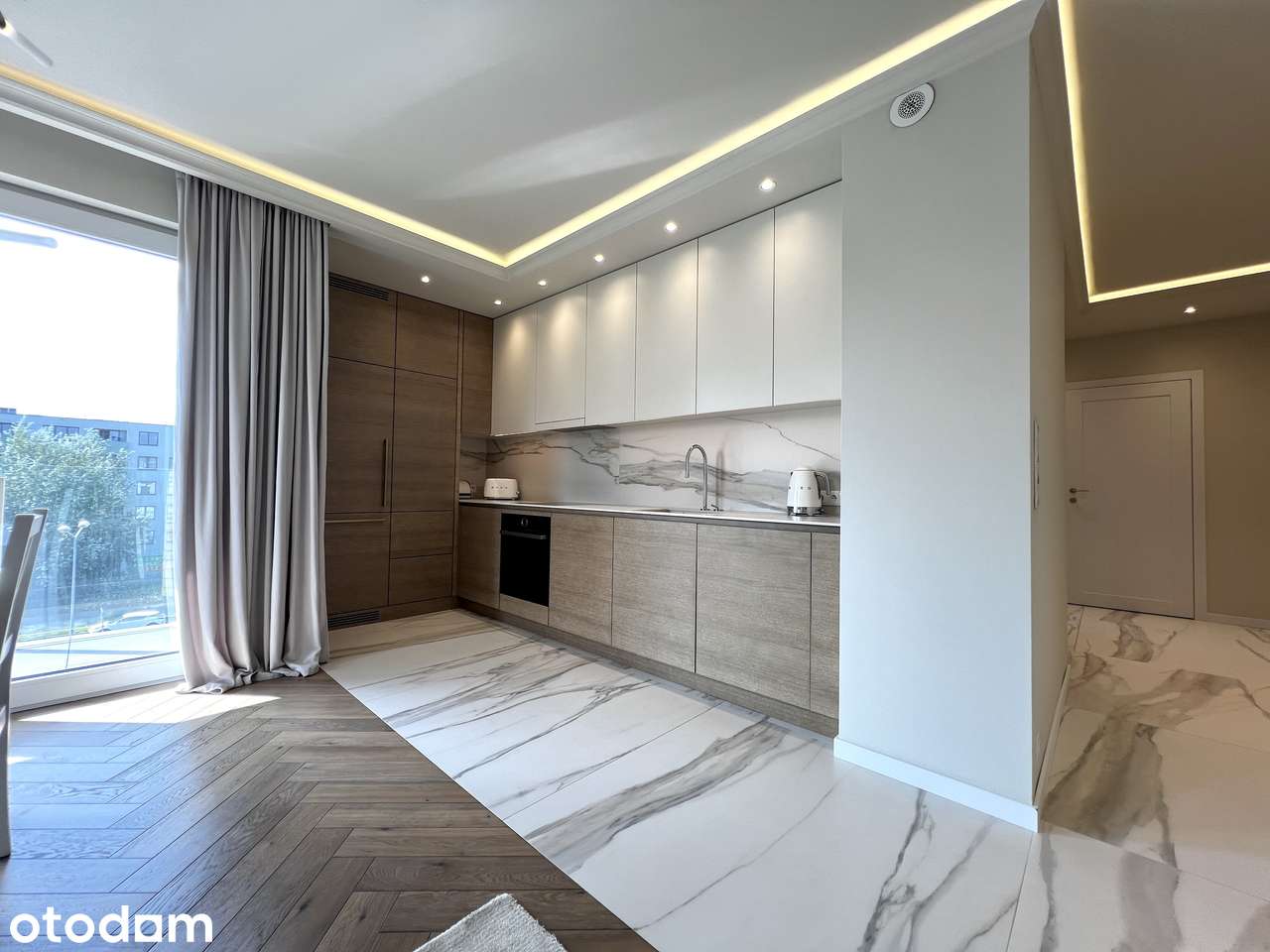 Apartament klasy premium na ostatnim piętrze przy Parku Lotników