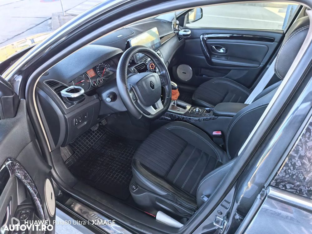 Renault Laguna dCi 110 FAP EDC Bose Edition - 5
