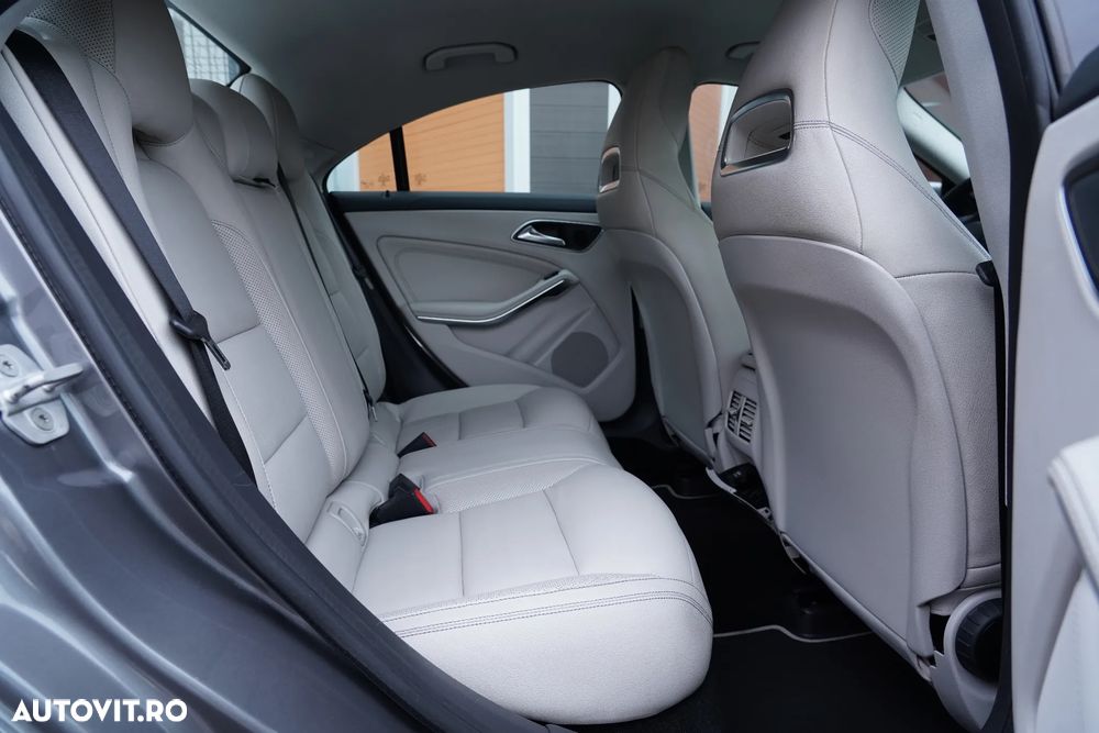 Mercedes-Benz CLA 200 CDI 7G-DCT - 9