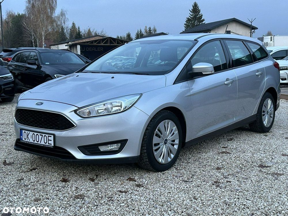 Ford Focus 1.5 EcoBlue SCR Trend - 4