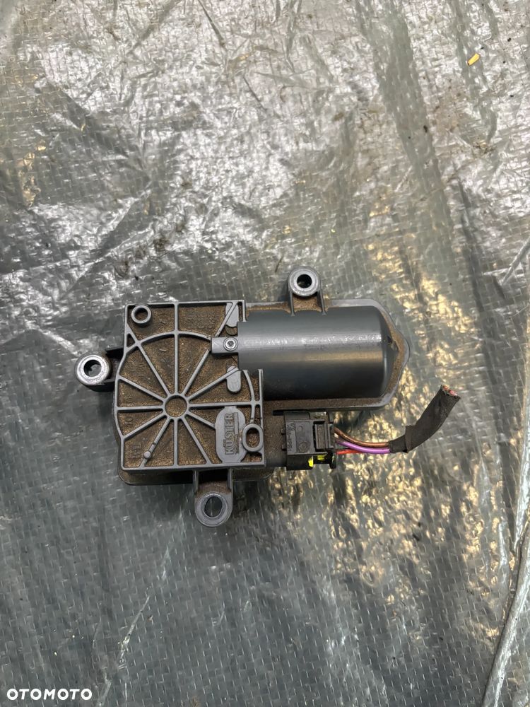 Skoda Kodiaq silniczek wydechu nastawnik klap spalin 4N0133246A - 2