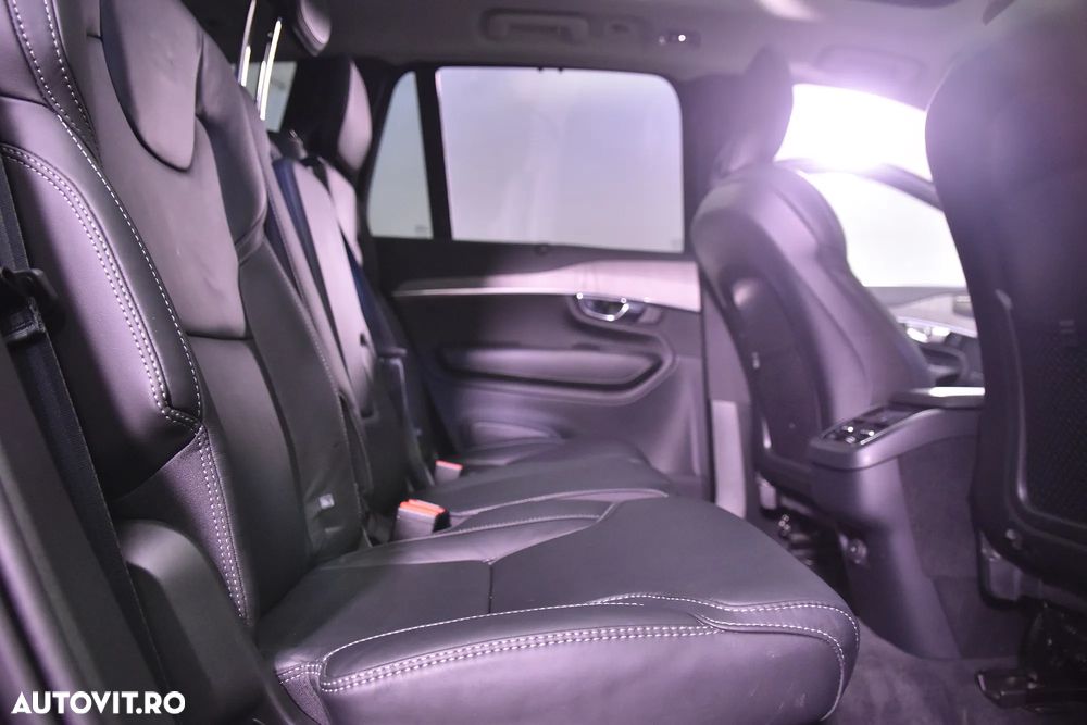 Volvo XC 90 - 11
