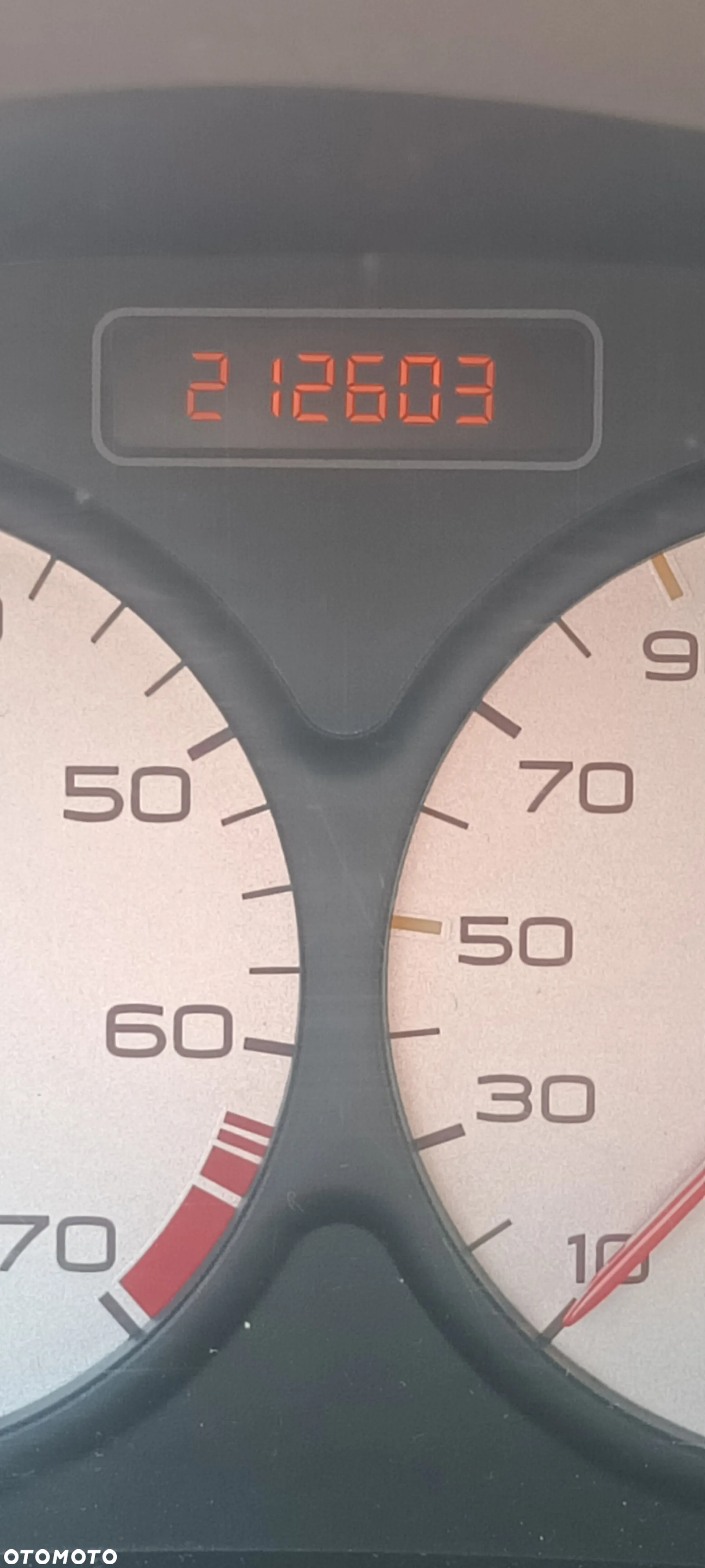 Peugeot 206 - 8