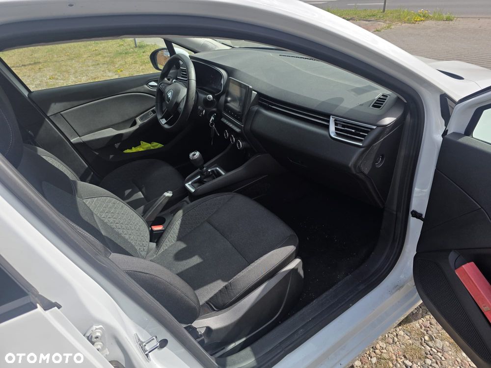 Renault Clio - 13