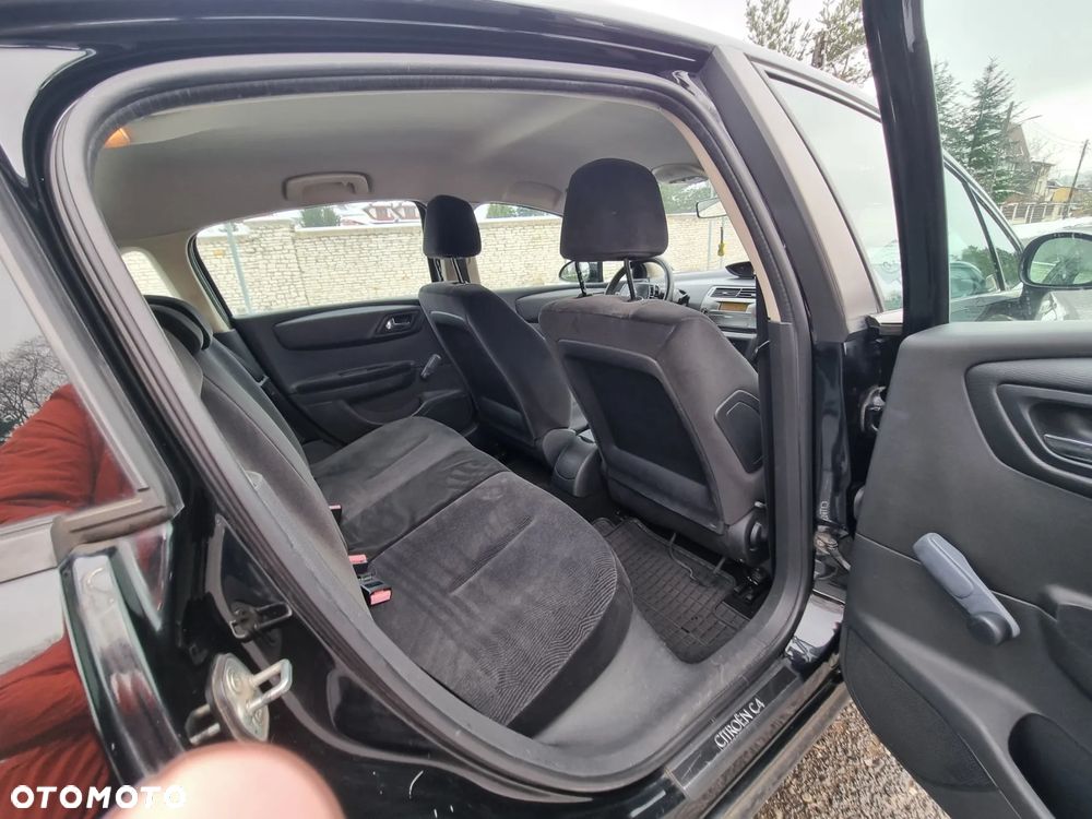 Citroën C4 1.4 16V Impress - 18