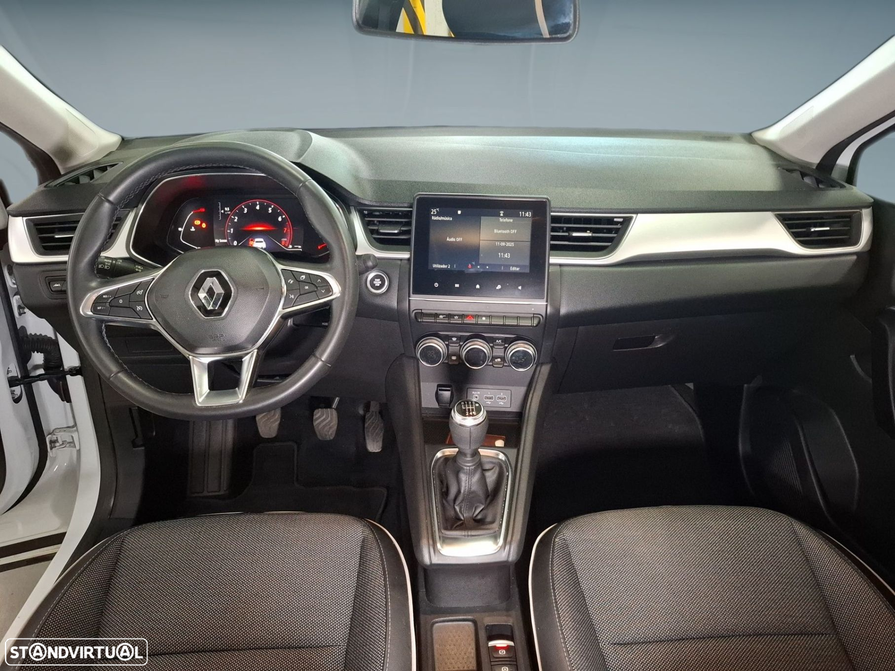 Renault Captur 1.0 TCe Techno - 12