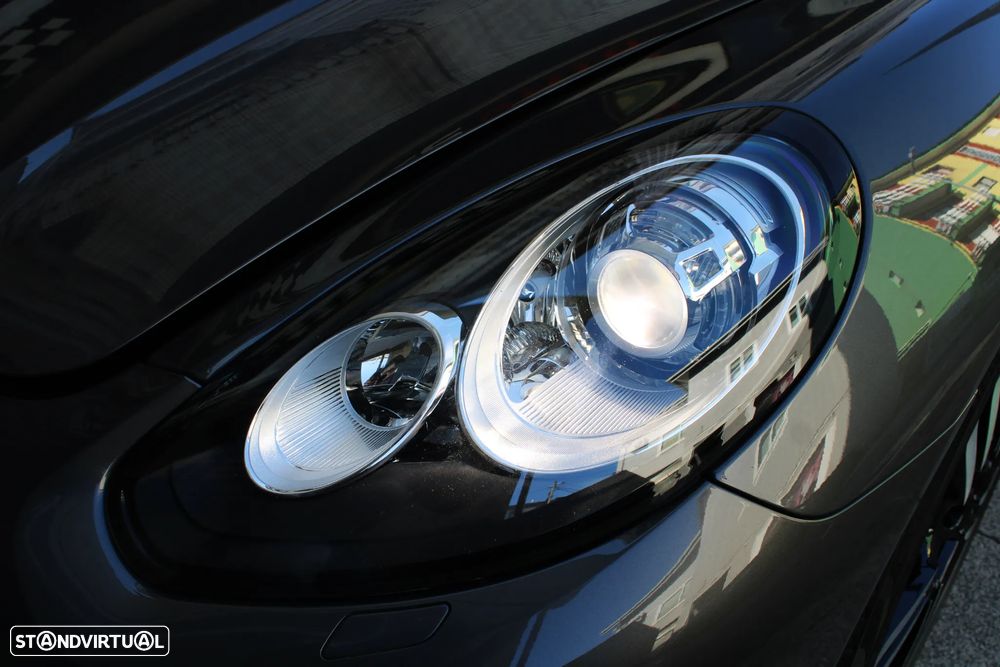 Porsche Panamera S Hybrid - 56