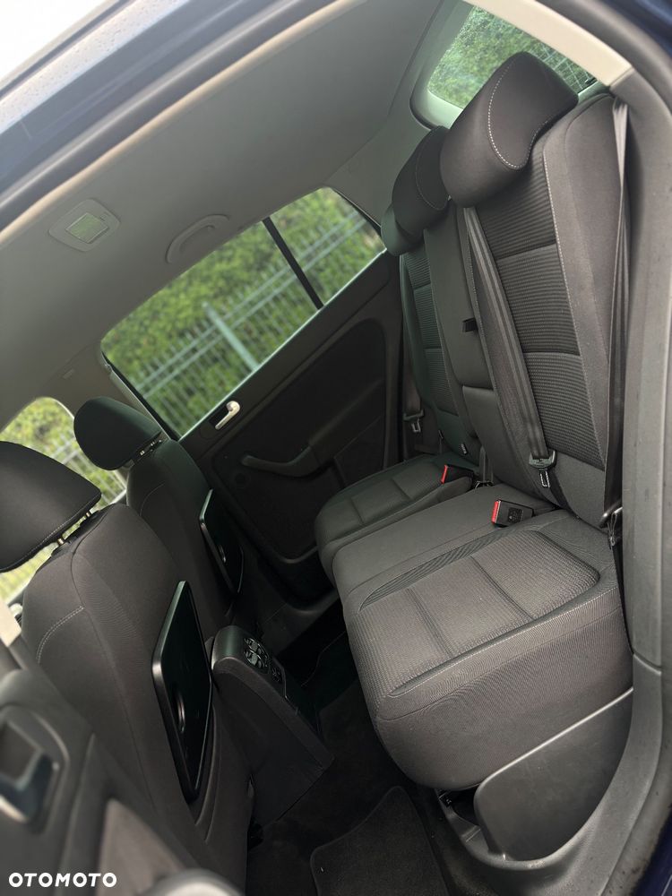 Volkswagen Golf Plus - 11