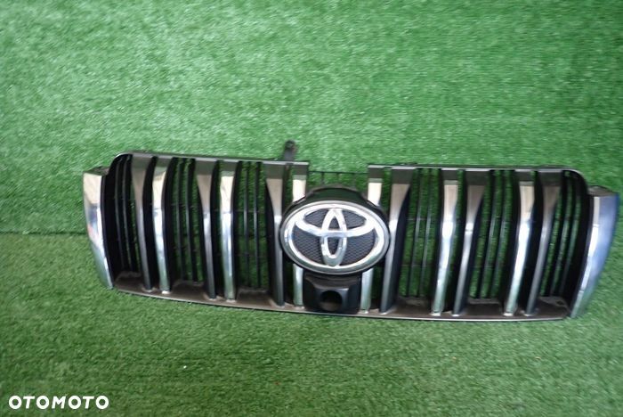 TOYOTA LAND CRUISER J150 09-13 atrapa grill - 2